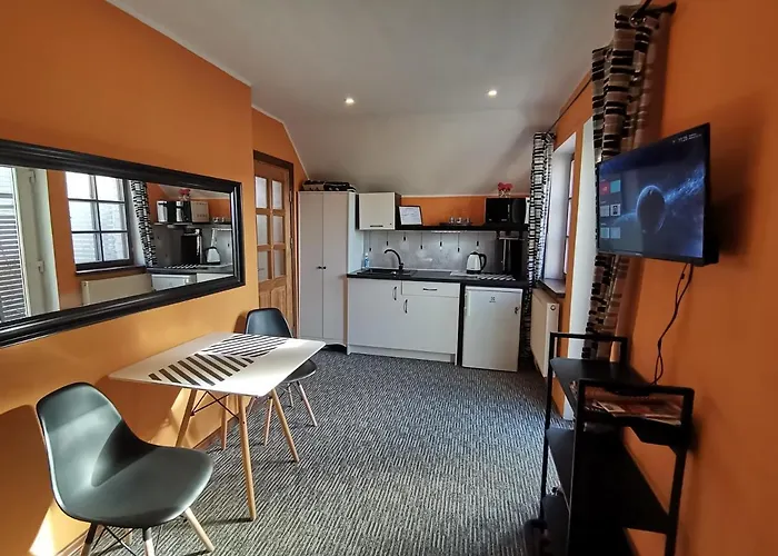 Apartment 5A